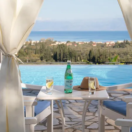 Villa Red Queen Main