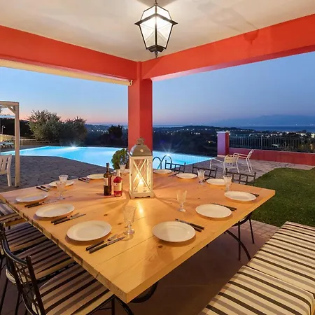 Red Queen Main Szfakerá