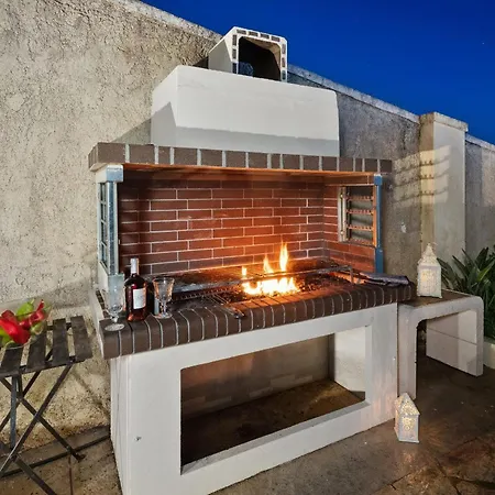 Red Queen Main Sfakerá